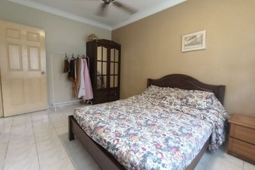 Bandar Tun Hussein Onn