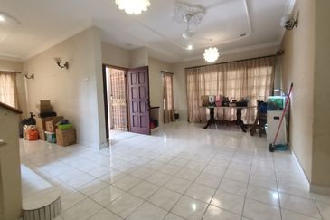 Bandar Tun Hussein Onn