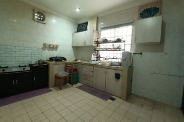 Bandar Tun Hussein Onn