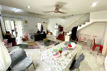 Taman Saujana Puchong