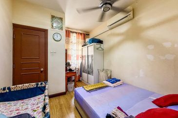 Duta Villa, Presint 14