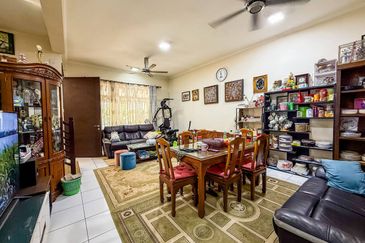 Duta Villa, Presint 14