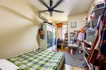 Duta Villa, Presint 14