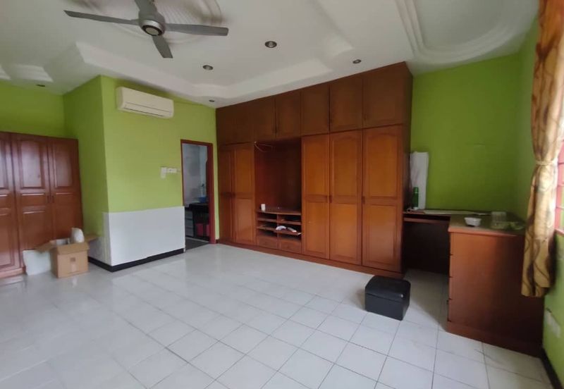 Putra Indah Condominium