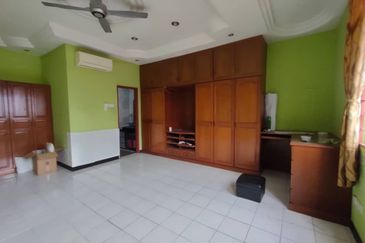 Putra Indah Condominium