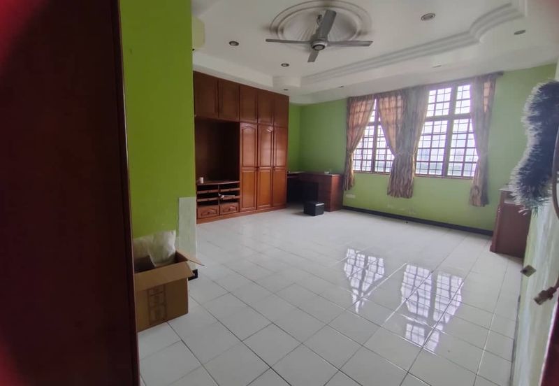 Putra Indah Condominium