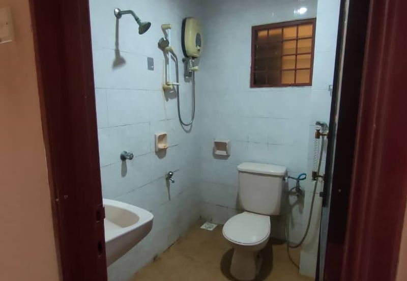 Putra Indah Condominium