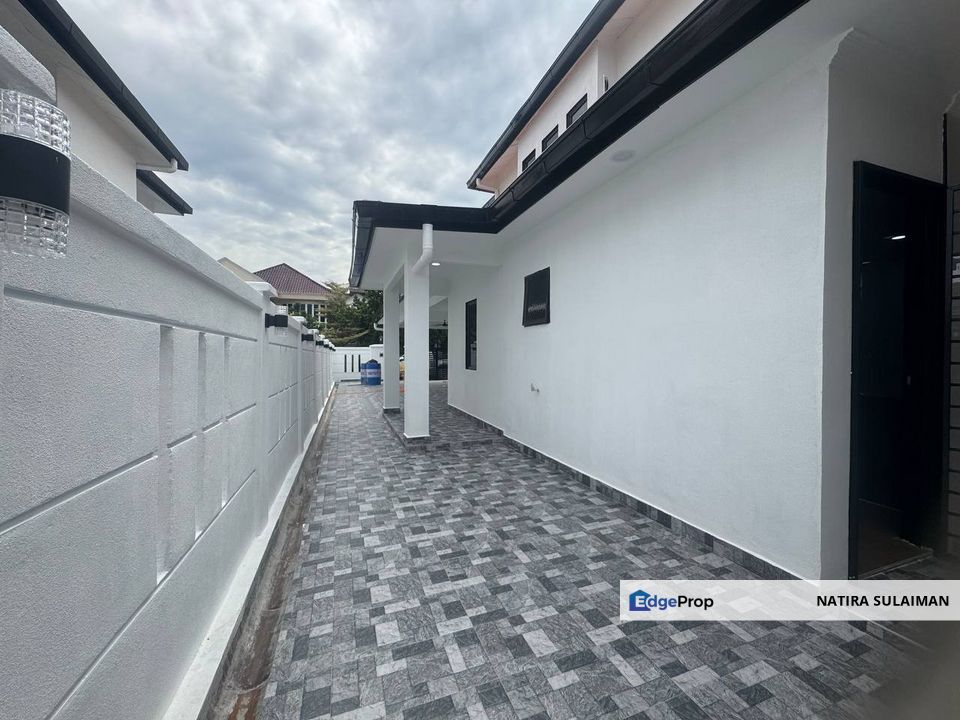 Semi D Jalan Suasana Bandar Tun Hussein Onn, Selangor, Batu 9th Cheras