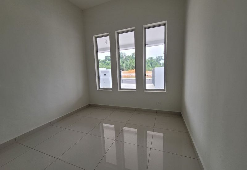 Taman Jenderam Lestari