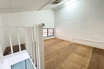 Seksyen 32, Shah Alam