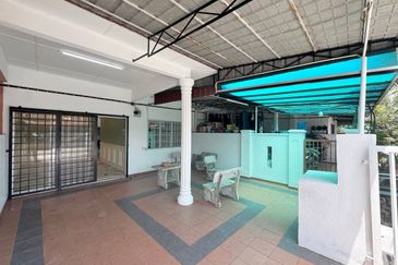 Seksyen 32, Shah Alam