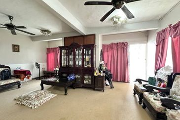 Taman Desa Keramat AU2