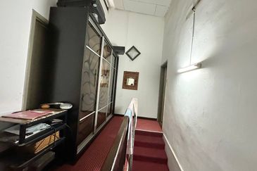 Taman Desa Keramat AU2