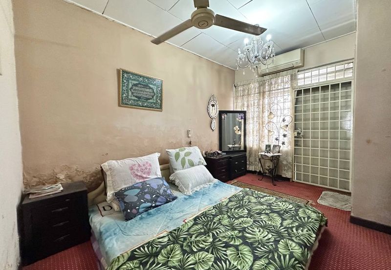 Taman Desa Keramat AU2