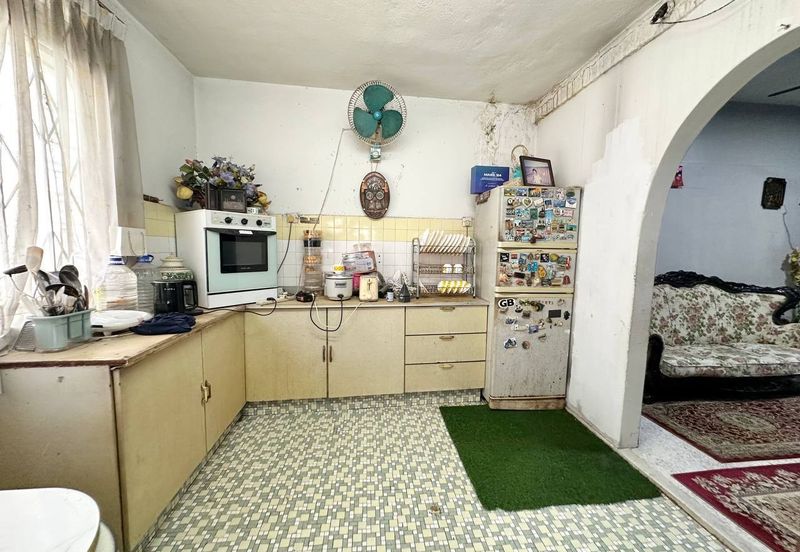 Taman Desa Keramat AU2