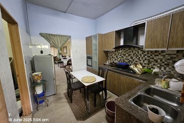 Taman Sri Putra, Sungai Buloh