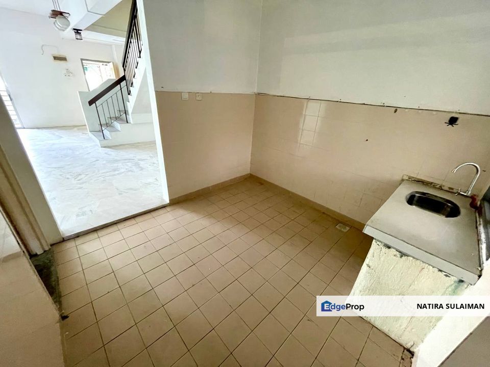 Jalan Putera Seksyen 2 Bandar Mahkota Cheras, Selangor, Cheras