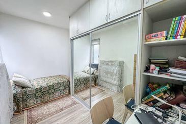 Danau Kota Suite Apartments