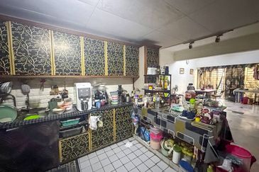 Sri Kinabalu Condominium