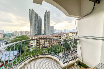 Sri Kinabalu Condominium