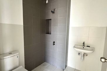 Hazelton @ Eco Forest 3