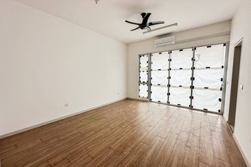 Verna Lake Villas @ Serene Heights