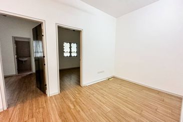 Verna Lake Villas @ Serene Heights