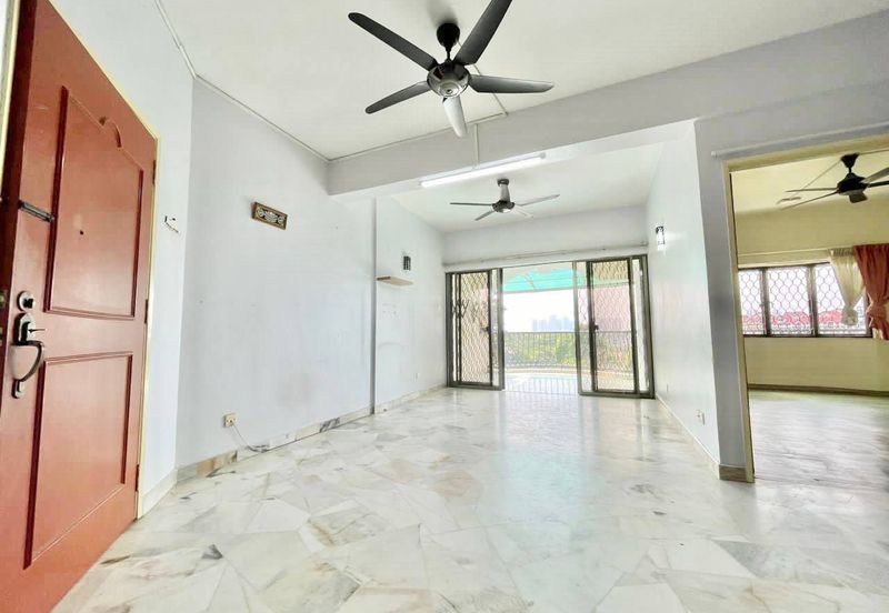 Sri Kinabalu Condominium