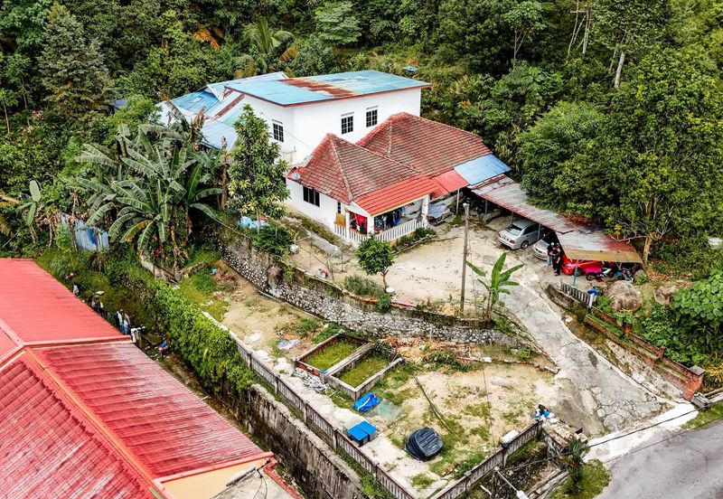 Kampung Bukit Sungai Puteh