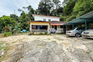 Kampung Bukit Sungai Puteh