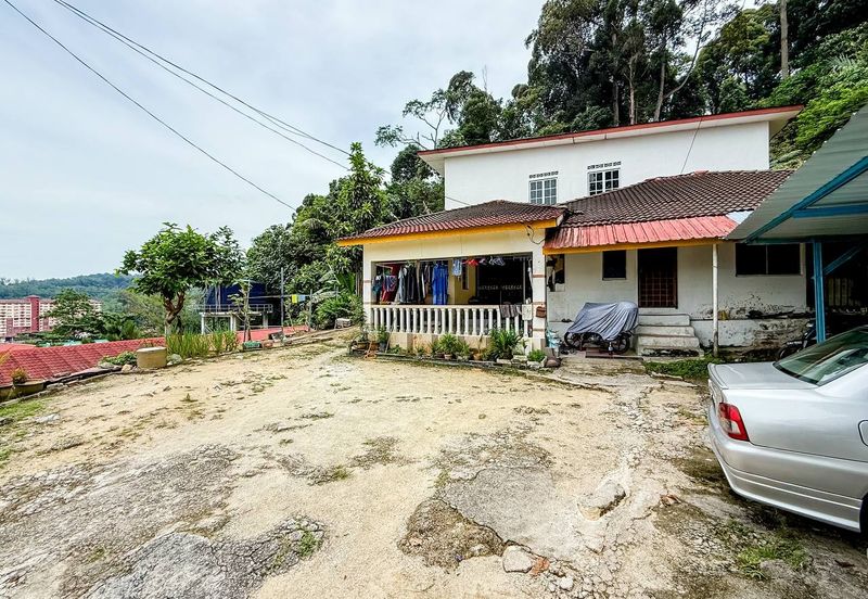 Kampung Bukit Sungai Puteh