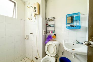 Vista Millennium Condominiums