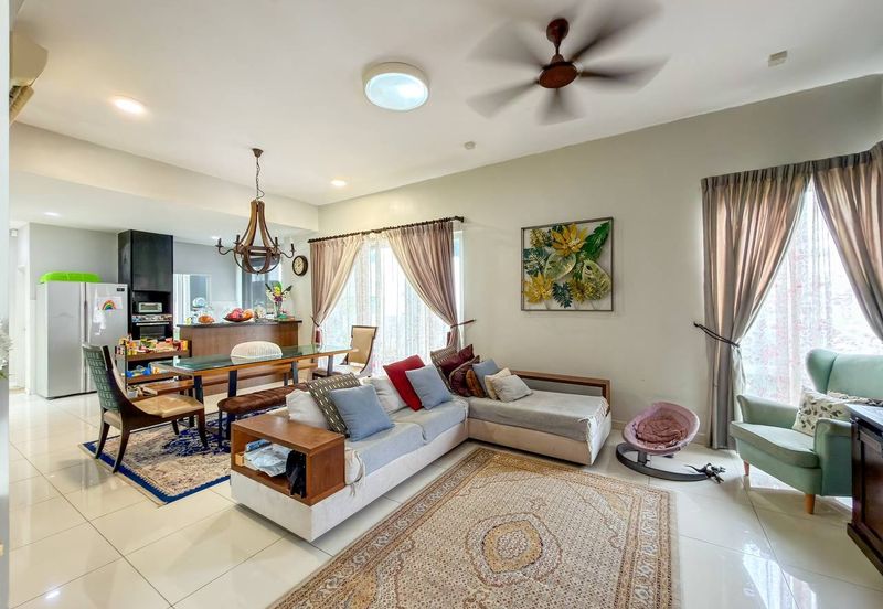 Parkfield Residences, Tropicana Heights