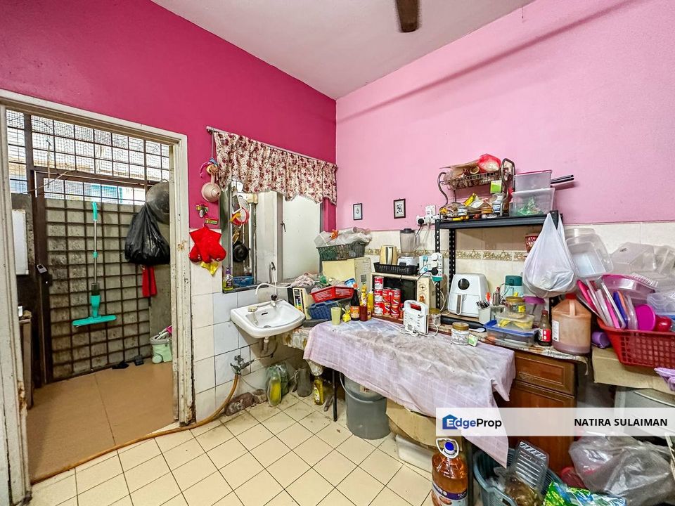 End Lot 2 Storey Terrace Bandar Seri Putra Bangi, Selangor, Bangi