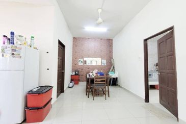 Taman Intan Baiduri Salak Tinggi