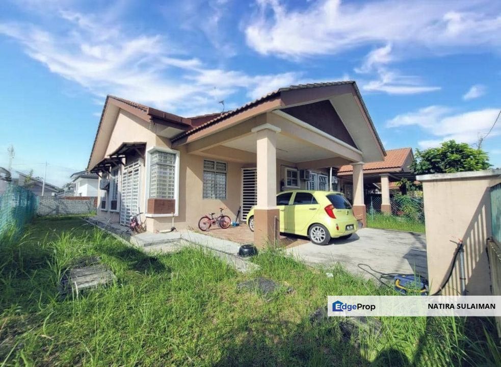 Taman Intan Baiduri Salak Tinggi, Selangor, Sepang