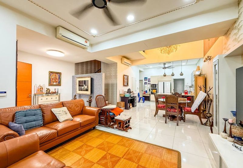 Parkfield Residences, Tropicana Heights