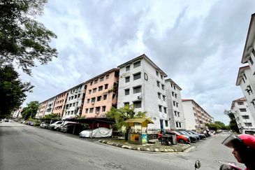 Pangsapuri Baiduri, Bandar Tasik Kesuma