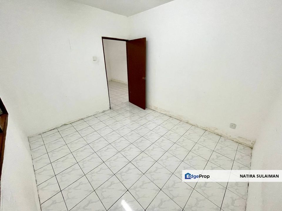 Pangsapuri Baiduri Bandar Tasik Kesuma Beranang, Selangor, Beranang