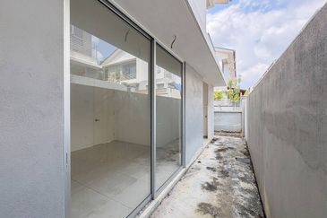 Fairfield Residences, Tropicana Heights