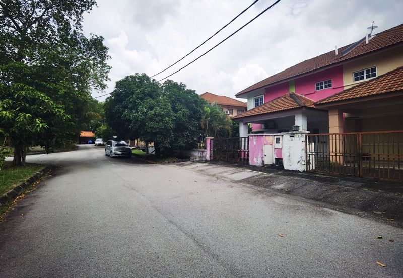 Seksyen 6 @ Bandar Bukit Mahkota