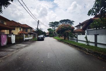 Seksyen 6 @ Bandar Bukit Mahkota