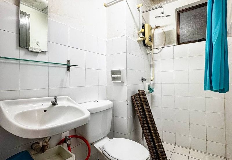 Vista Millennium Condominiums