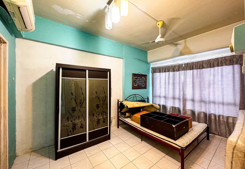 Vista Millennium Condominiums