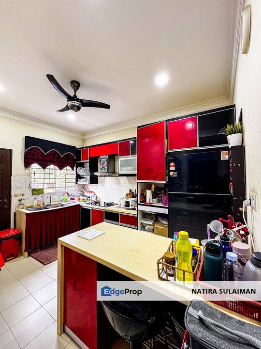 Corner Taman Idaman Murni Sepang, Selangor, Sepang