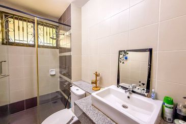 D'Premier @ Bandar Damai Perdana