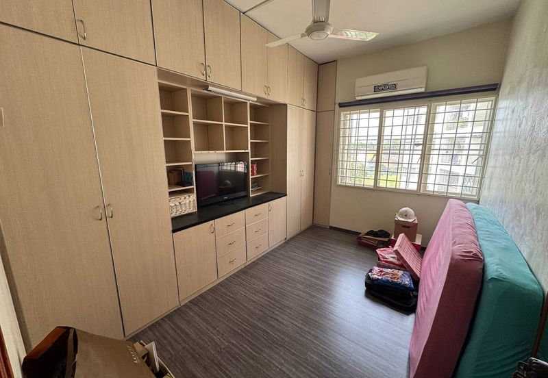 City Garden Orchid Court