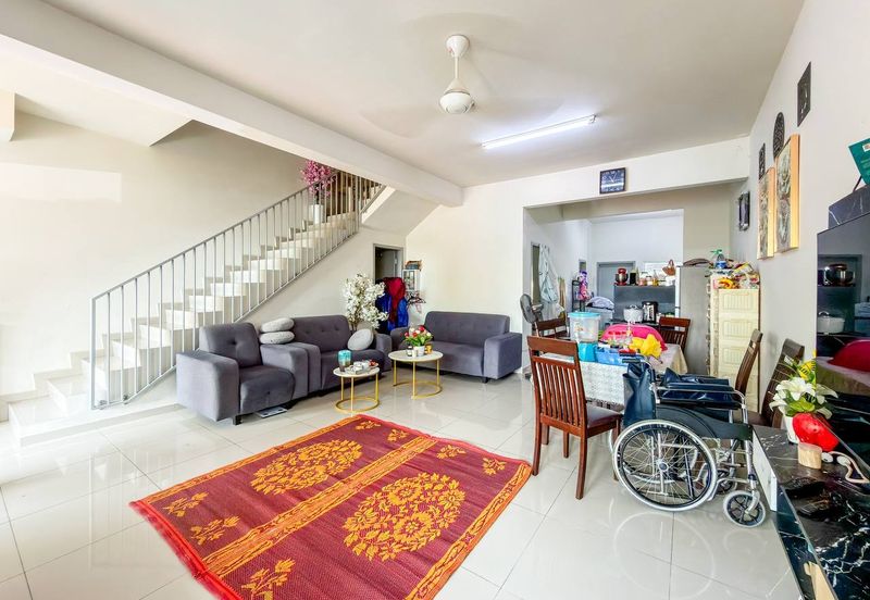 Bandar Baru Salak Tinggi