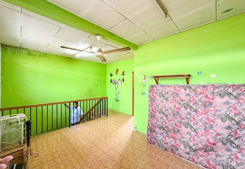 Taman Lembah Keramat AU5