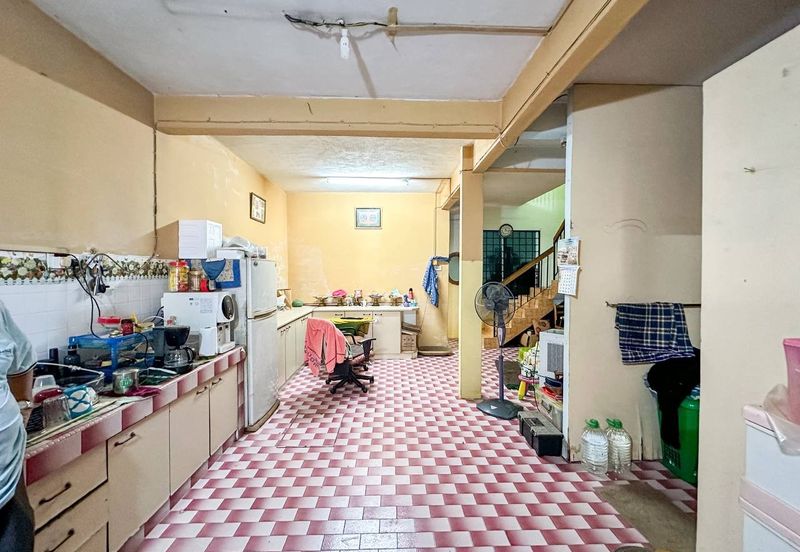 Taman Lembah Keramat AU5